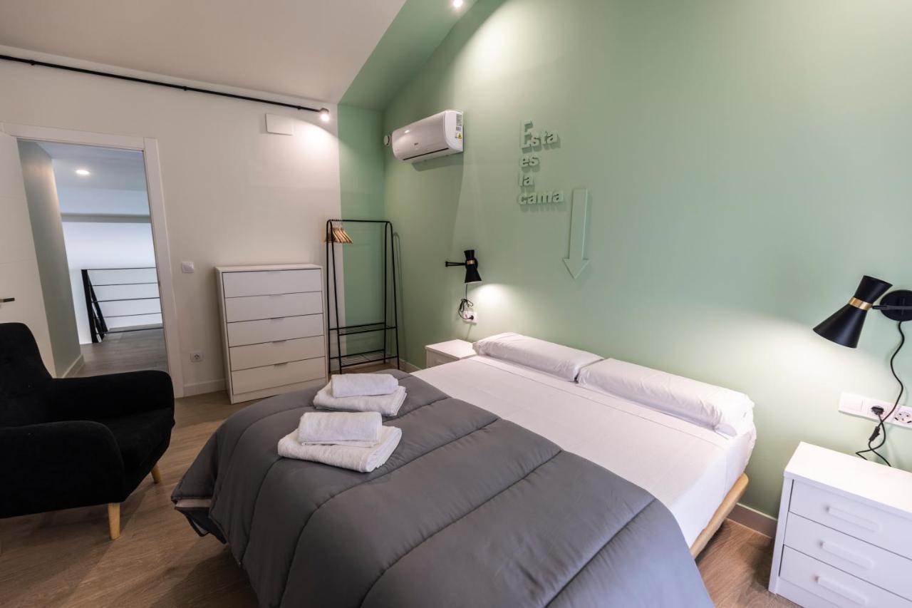 Apartamentos Turisticos De La Bernarda กาเซเรส ภายนอก รูปภาพ