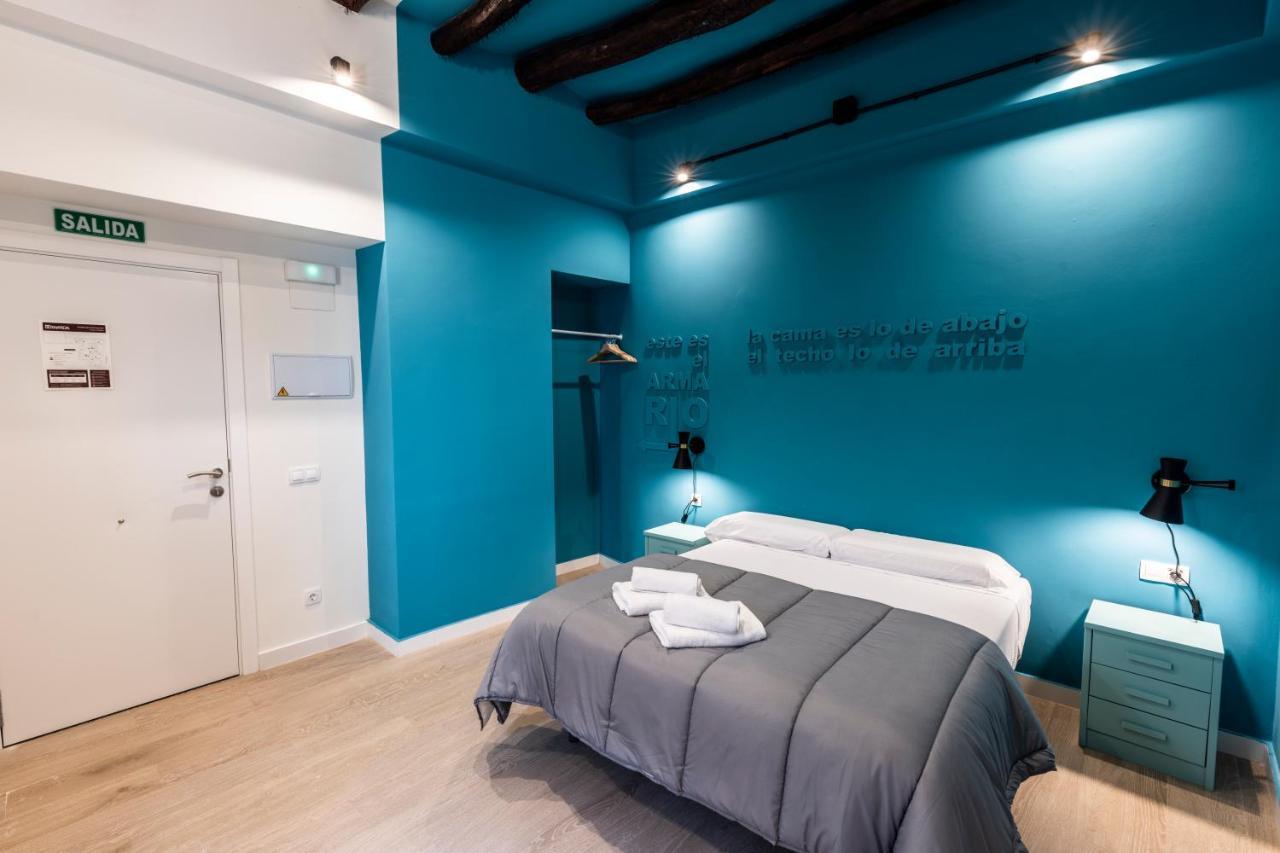 Apartamentos Turisticos De La Bernarda กาเซเรส ภายนอก รูปภาพ
